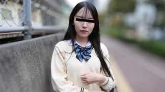 49523　10Musume 天然素人 081425_01 制服娘を電車でイタズラ 山下もえか 山下もえか